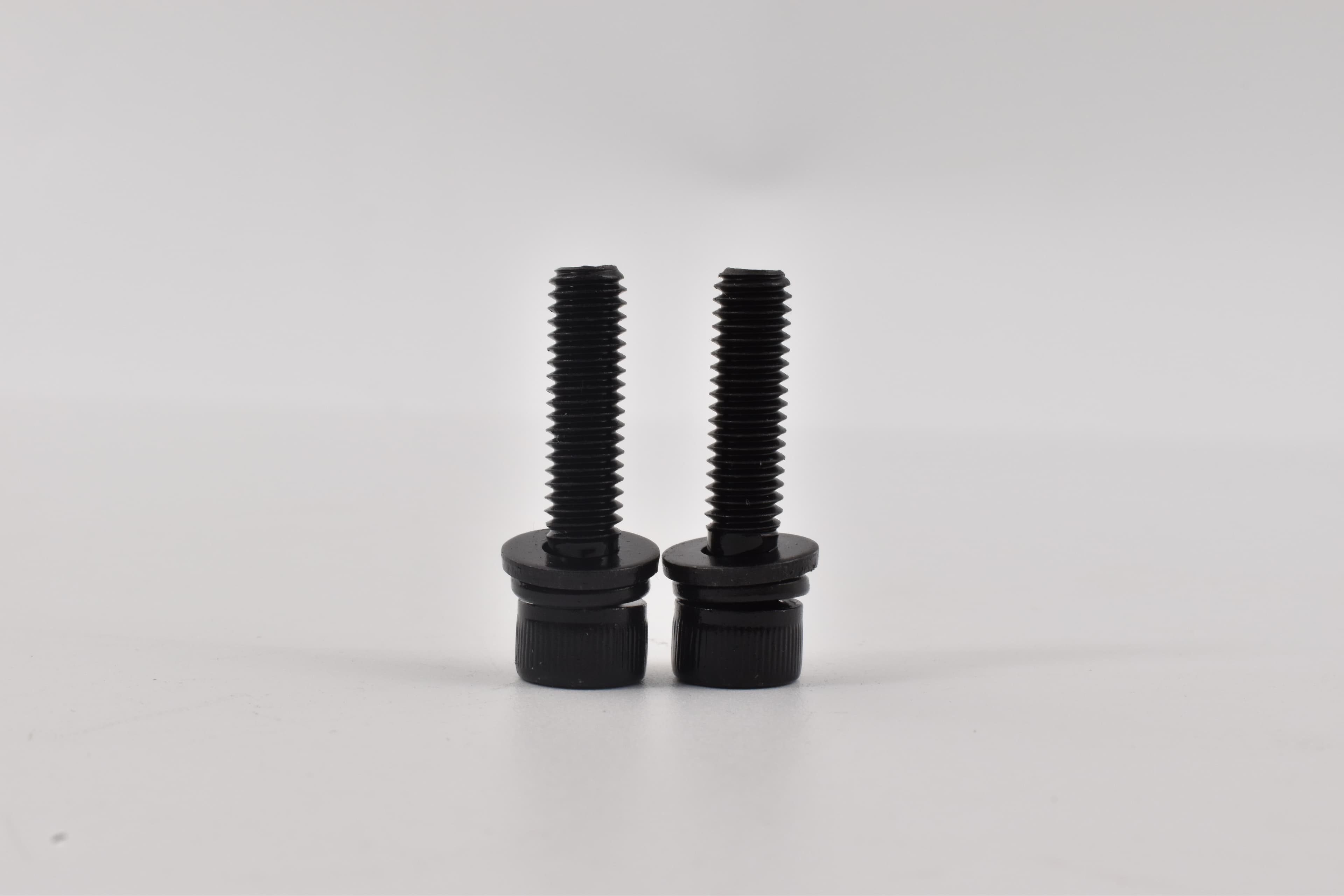 Black oxide Hex Socket Cap Head Combination Screws thumbnail 4