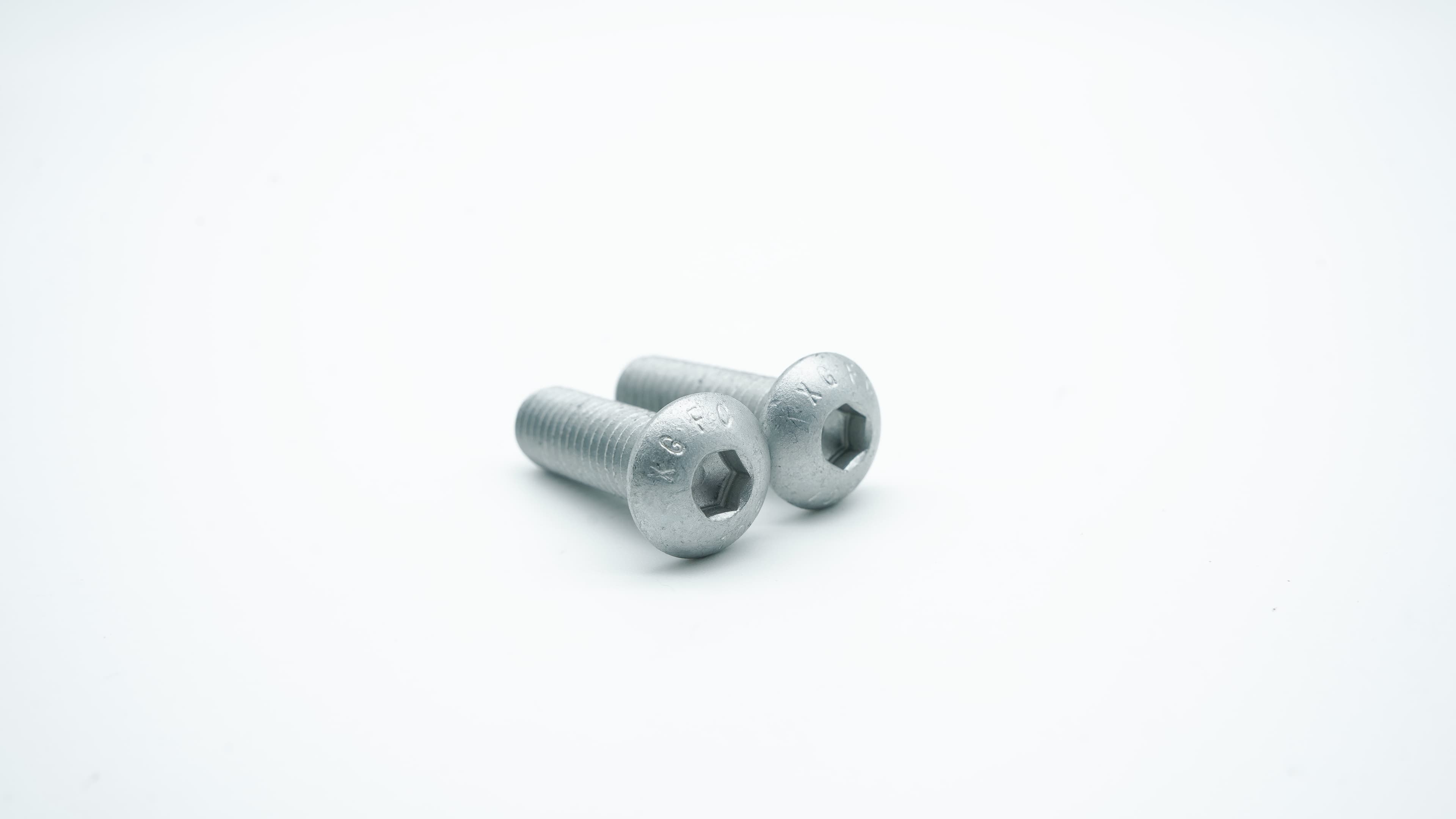 Dacromet-coated Hex Socket Button Head Screws thumbnail 5