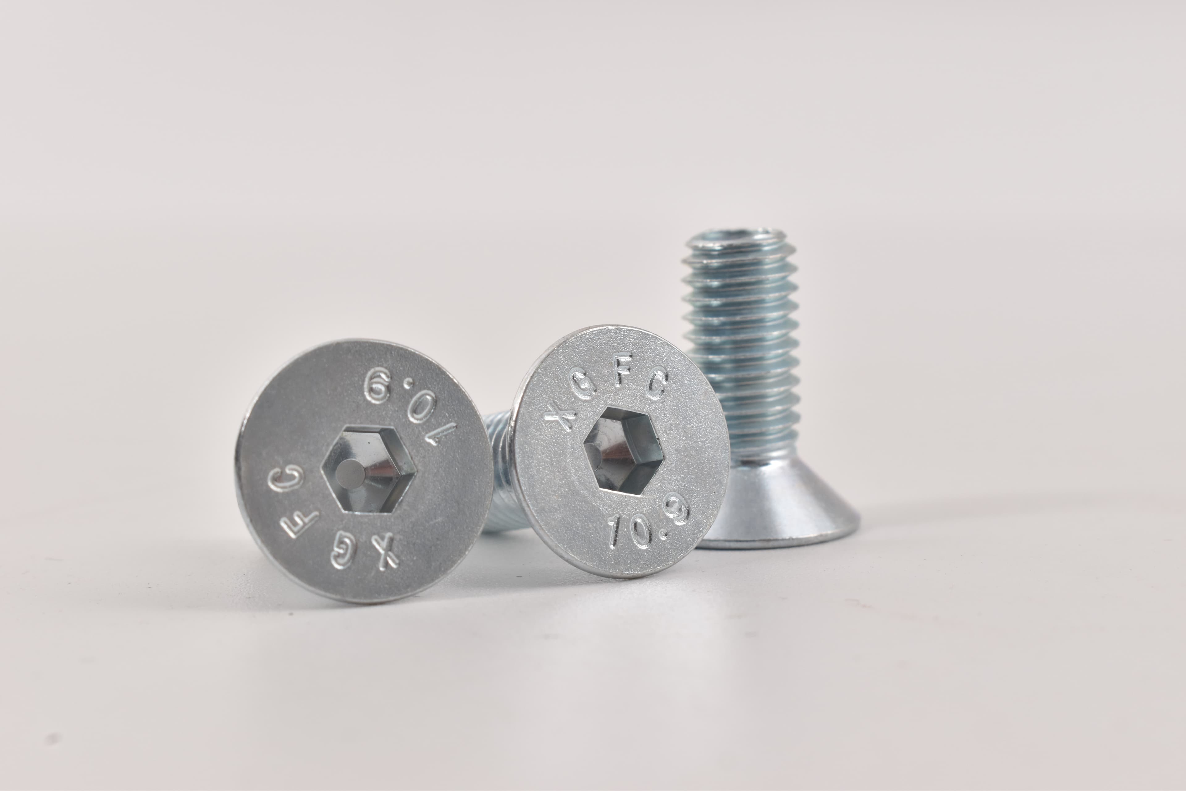 Galvanized Hex Socket Countersunk Head Cap Screws thumbnail 2