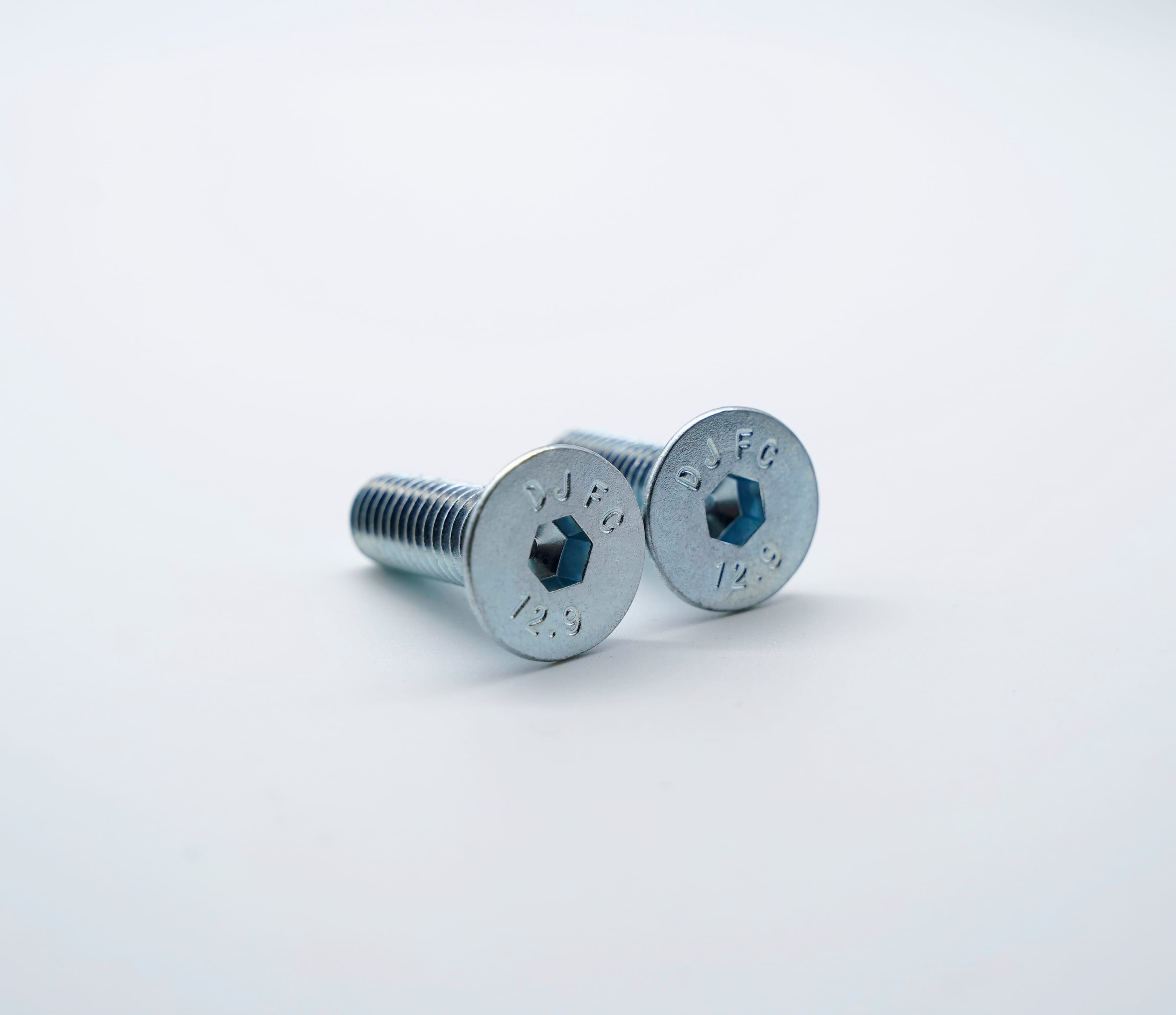 Grade 12.9 Galvanized Hex Socket Countersunk Head Cap Screws thumbnail 5
