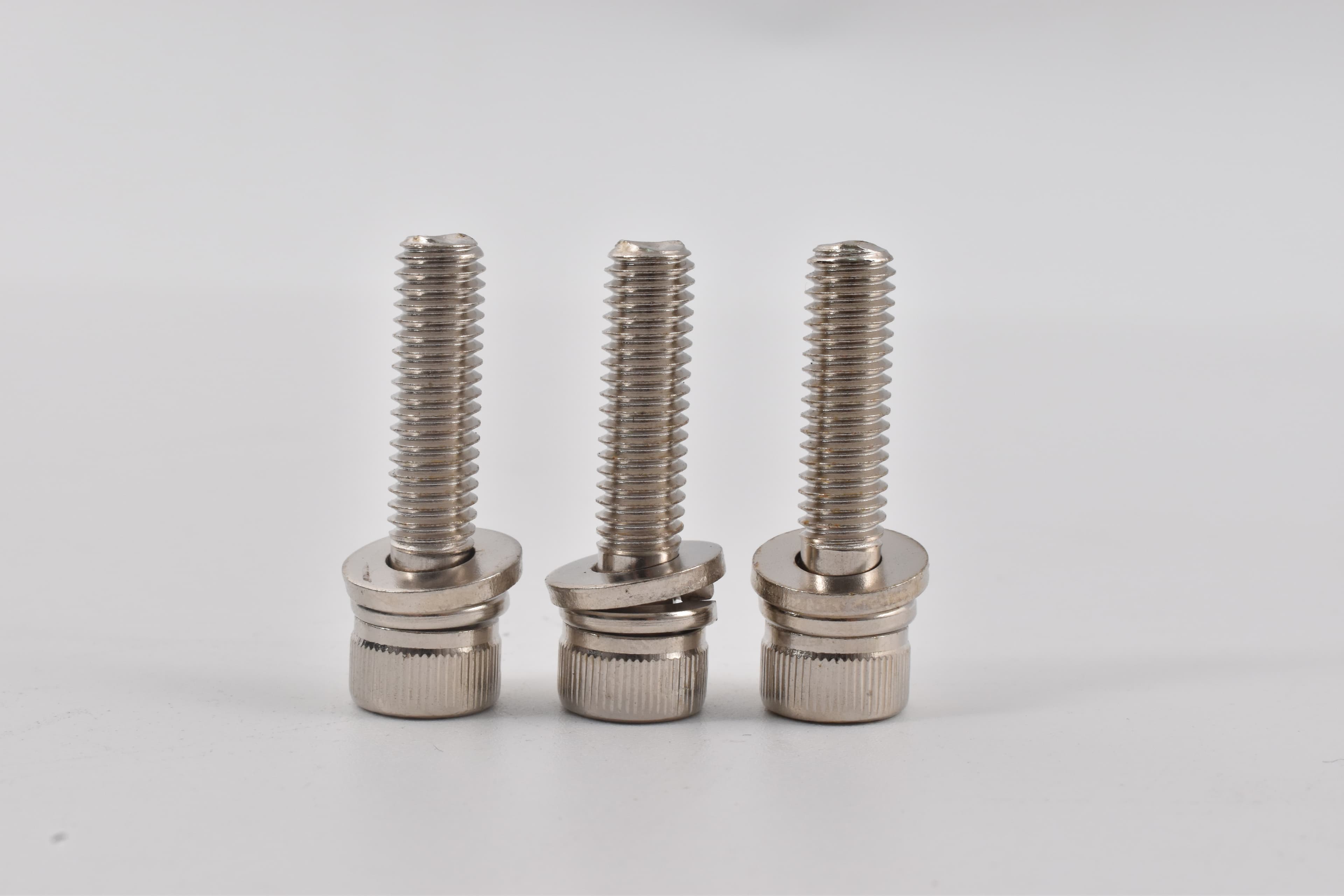 Nickel-plated Hex Socket Cap Head Combination Screws thumbnail 4