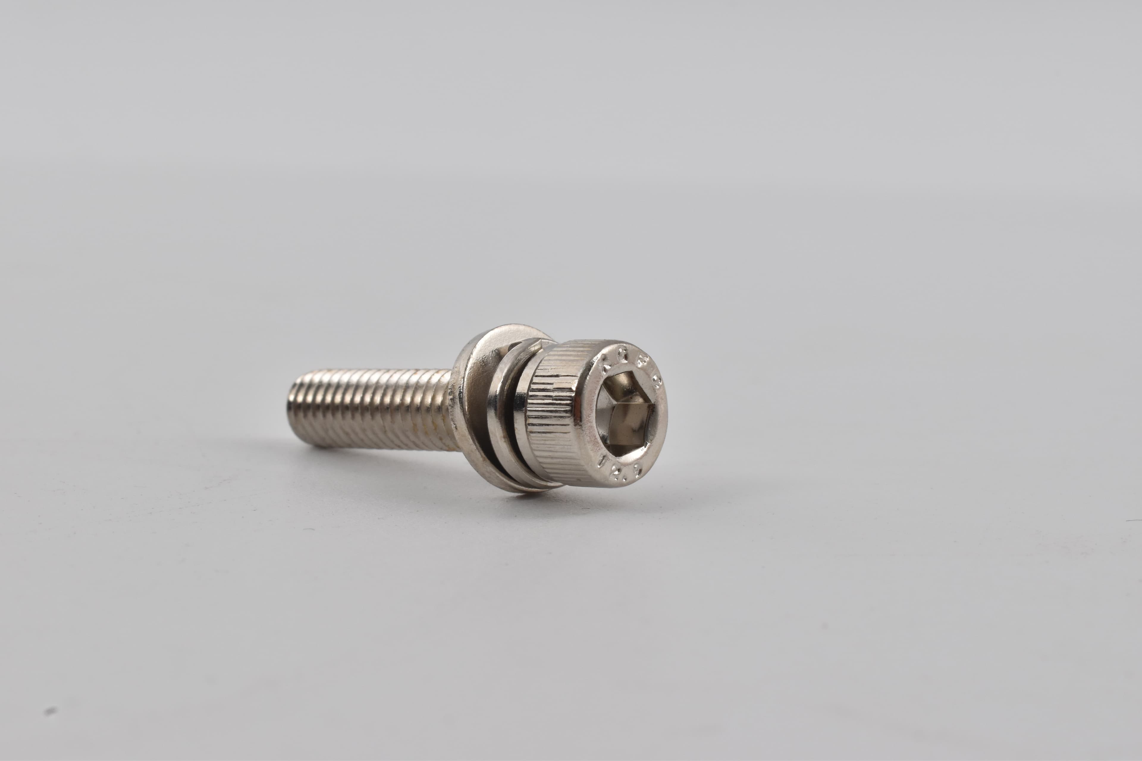 Nickel-plated Hex Socket Cap Head Combination Screws thumbnail 5