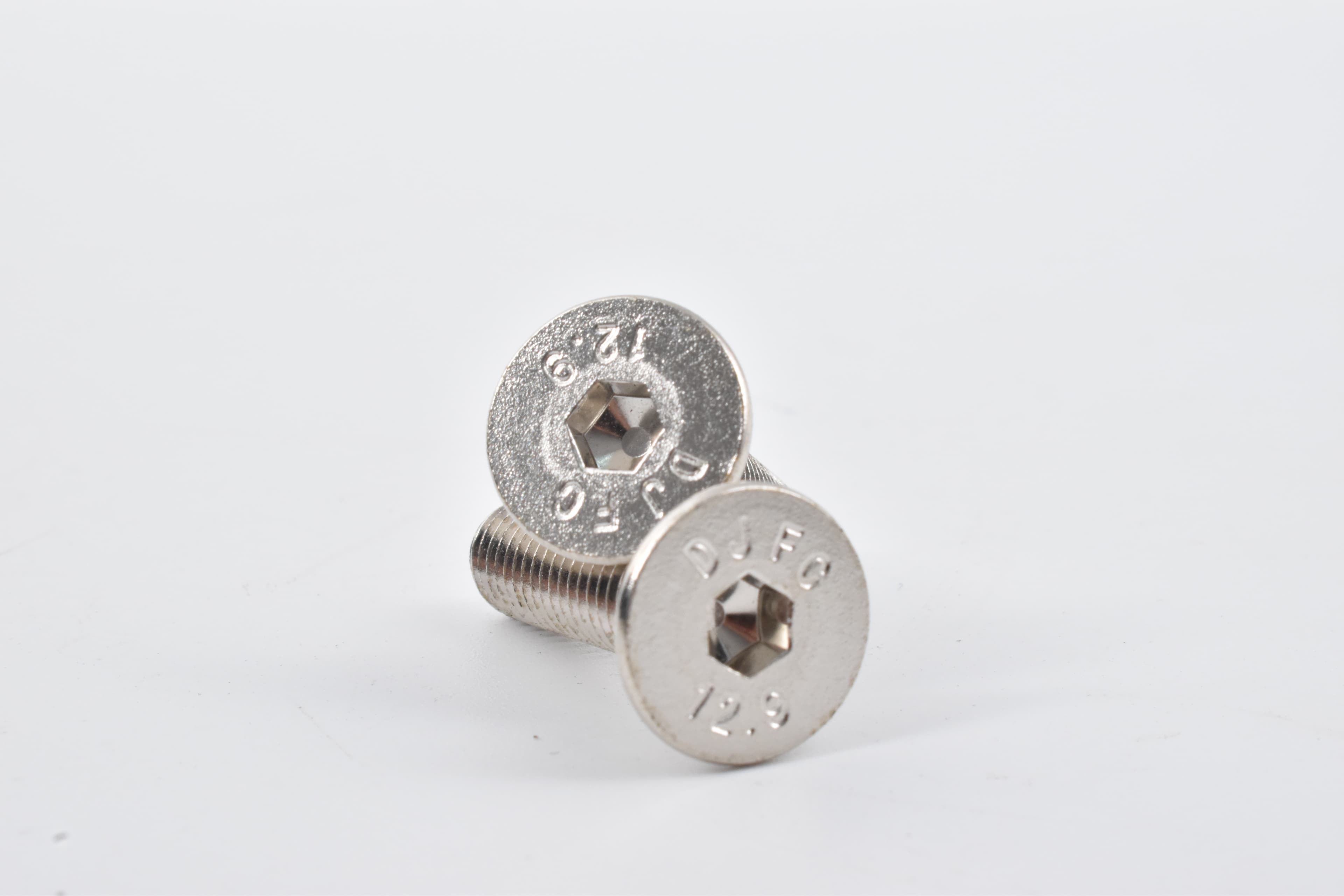 Nickel-plated Hex Socket Countersunk Head Cap Screws thumbnail 3