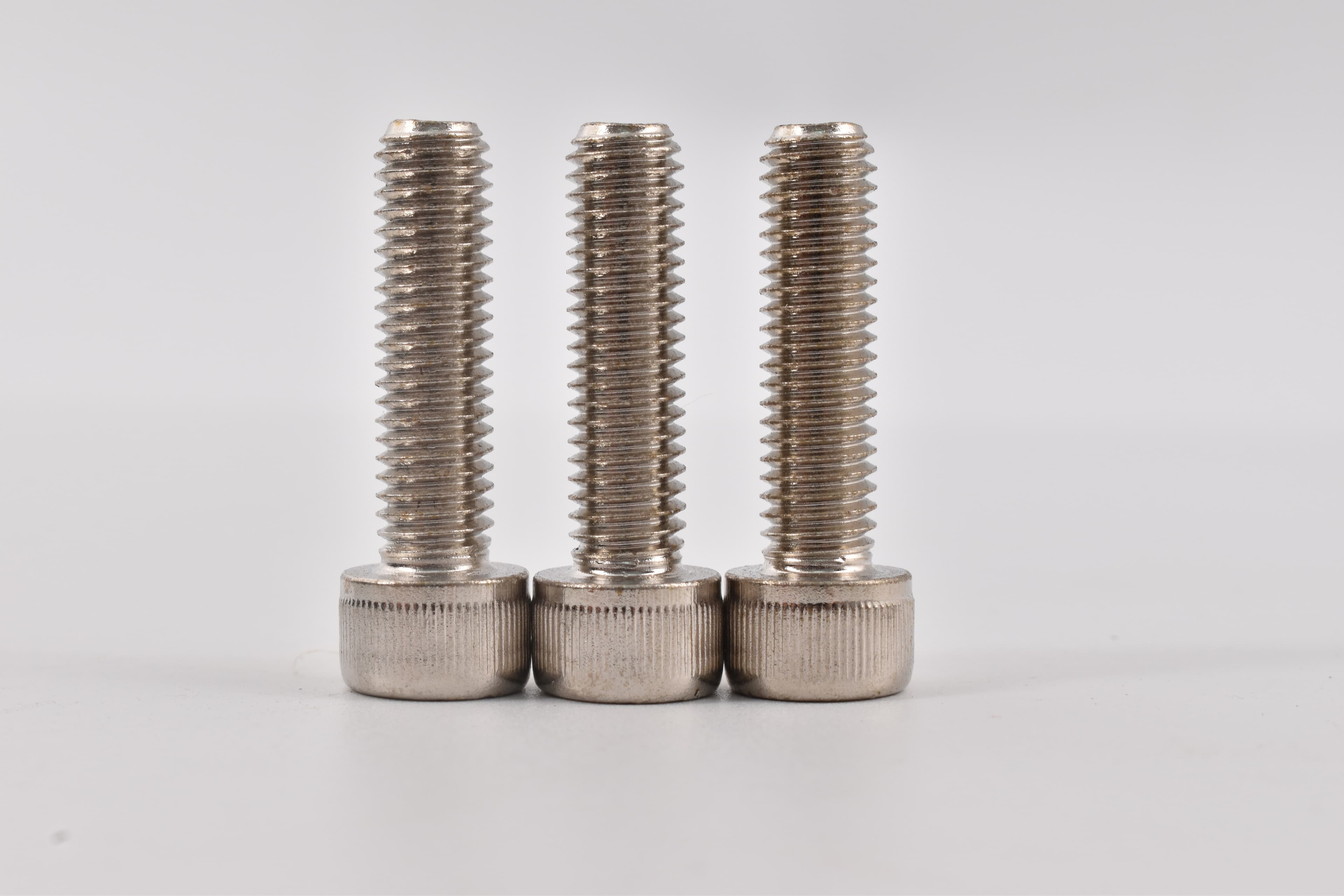 Nickel-plated Hex Socket Head Cap Screws thumbnail 4