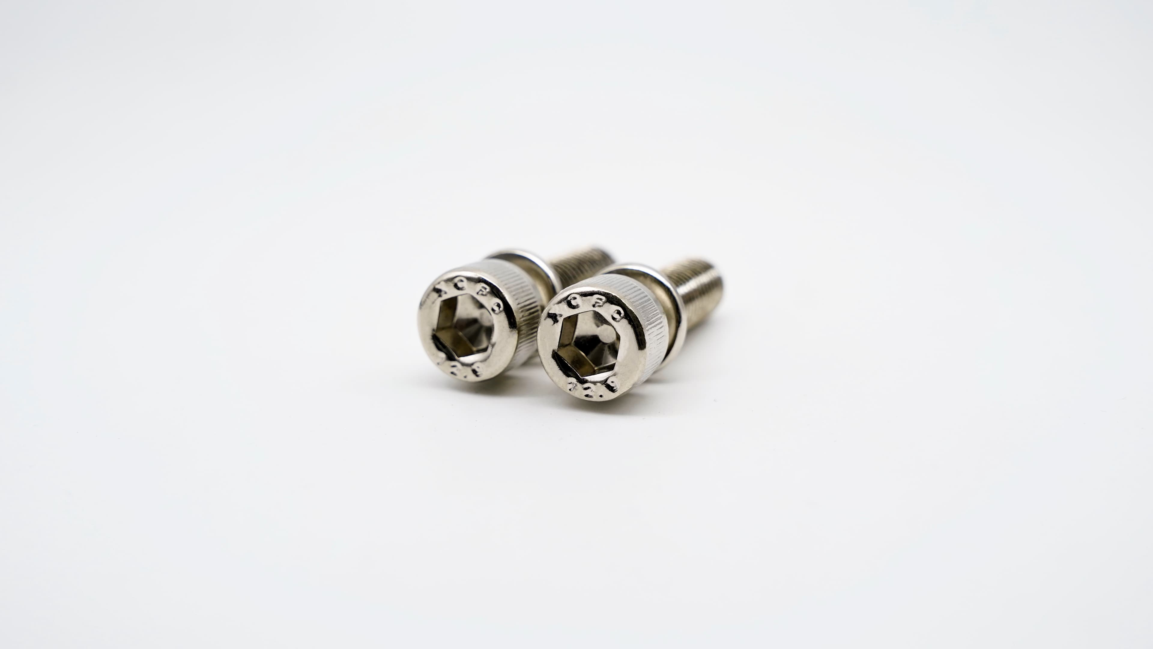 Nickel-plated Hex Socket Head Cap Screws with Spring Washers thumbnail 3