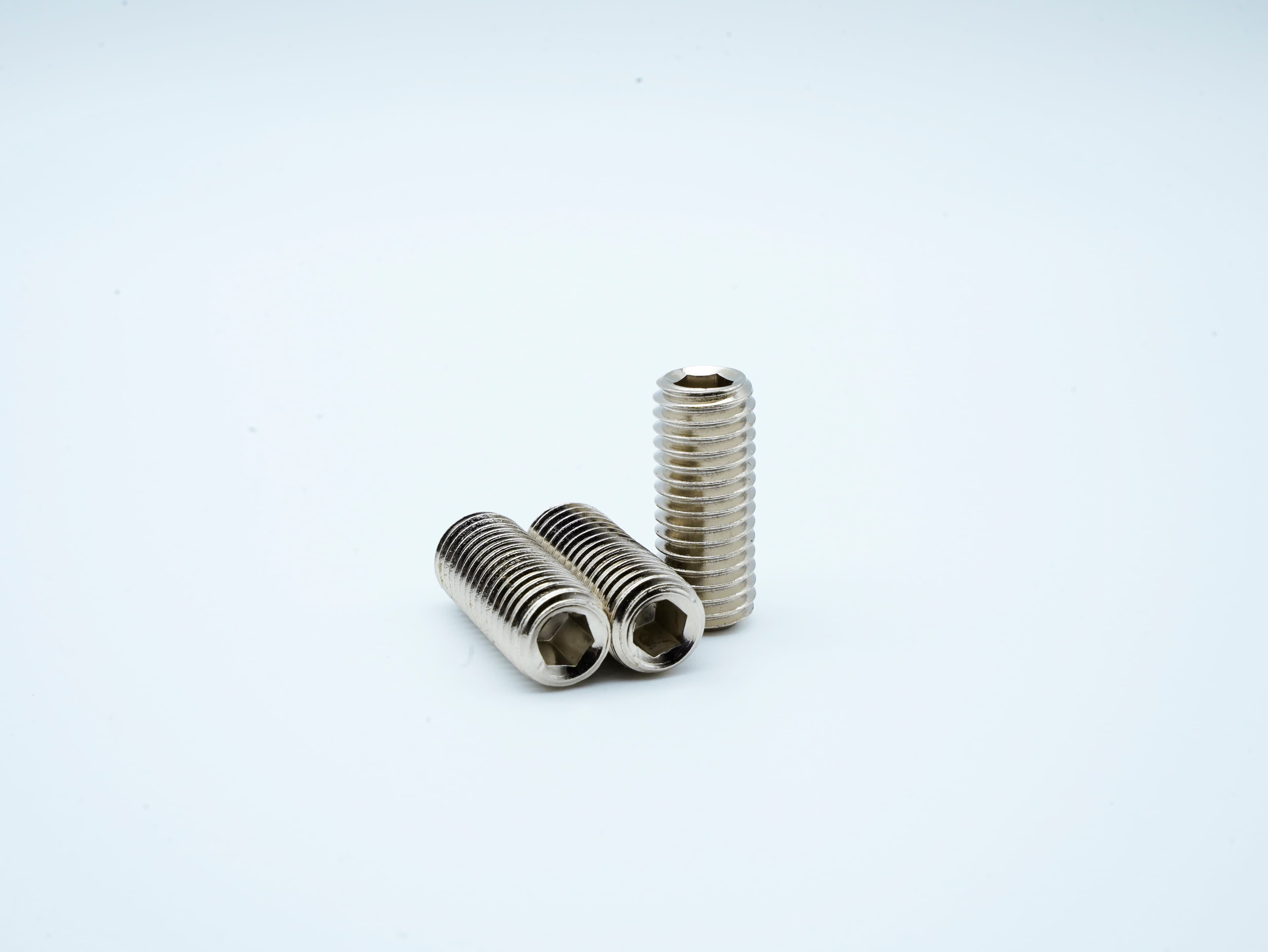 Nickel-plated Hex Socket Set Screws with Cup Point thumbnail 3
