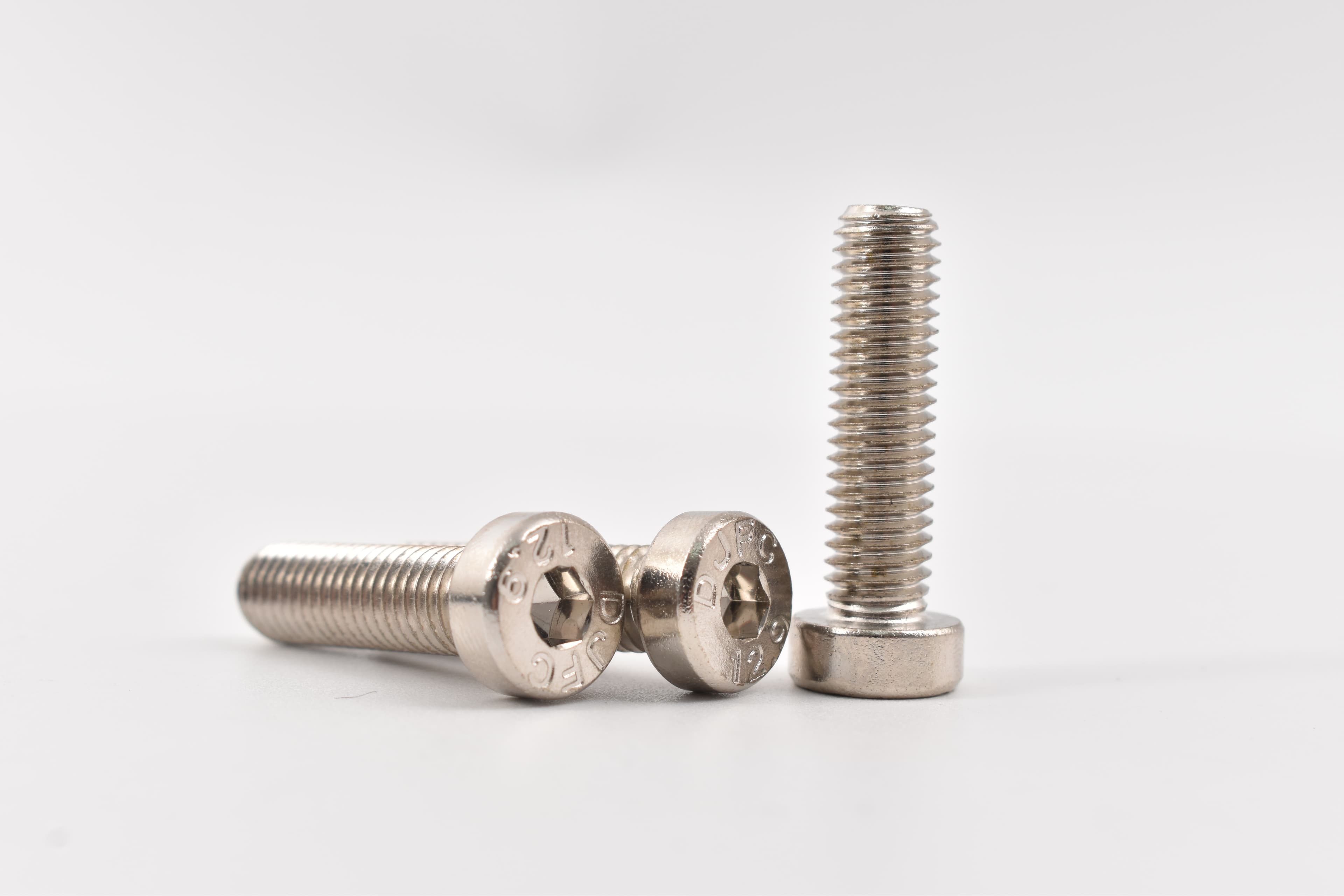 Nickel-plated Hex Socket Thin Head Cap Screws thumbnail 2
